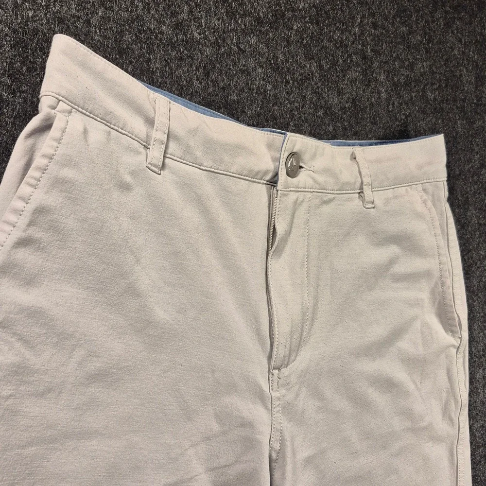 Faherty All Day Shorts Mens 28 Light Gray Hybrid Coastal Casual Quick Dri 7 in